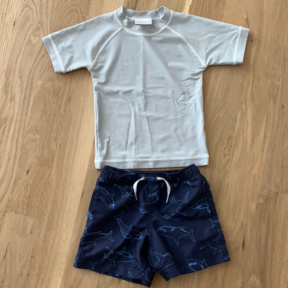 Hanna Andersson rash guard and swim trunks US 3
